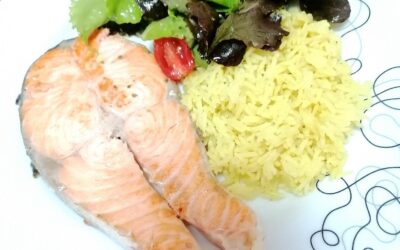 Salmão Grelhado com Arroz de Caril